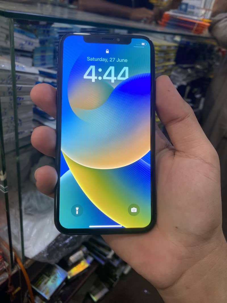 Apple iPhone X 2