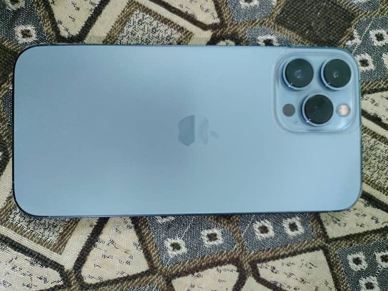 Apple iPhone 13 Pro Max 5