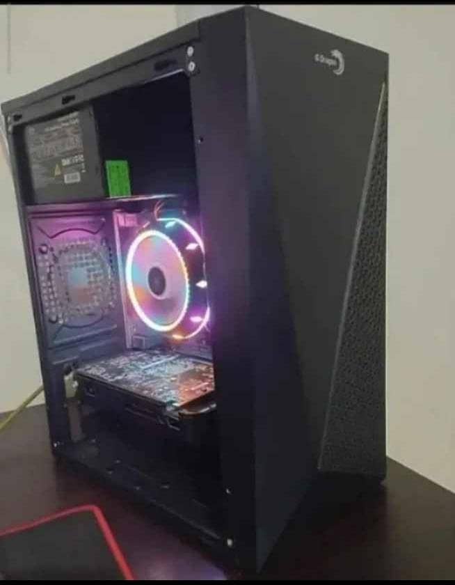computer tower 0