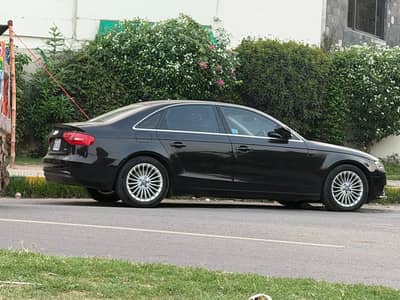 Audi A4 2014