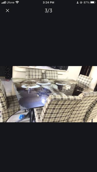 8 chairs dinning table best condition