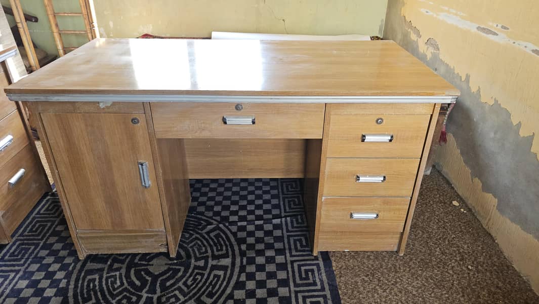Office / Study TABLES 3