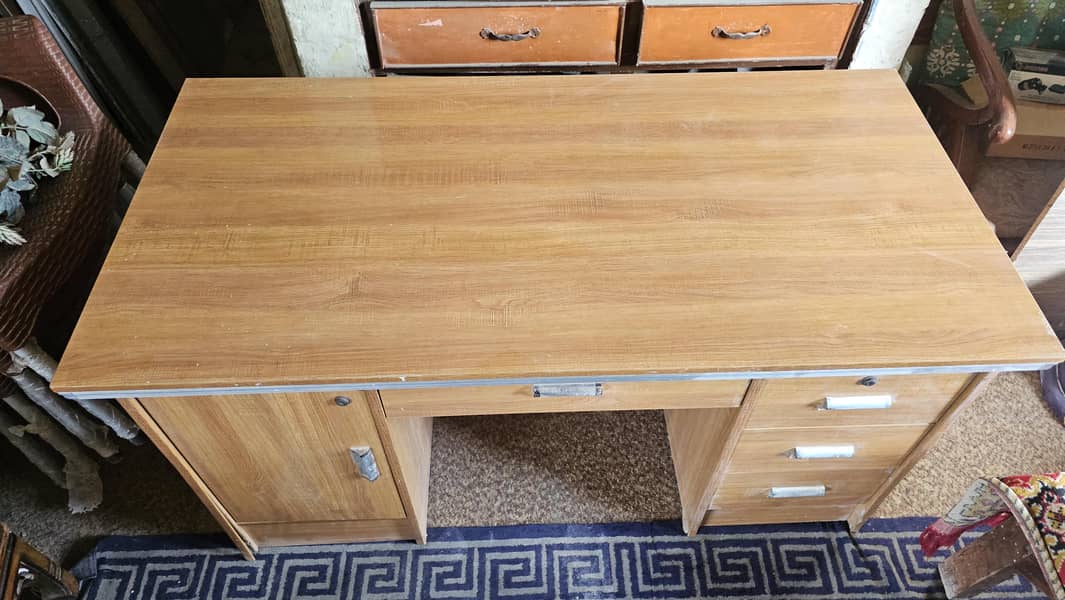 Office / Study TABLES 5