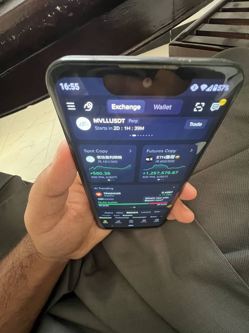 Sharp Aquos Zero 13