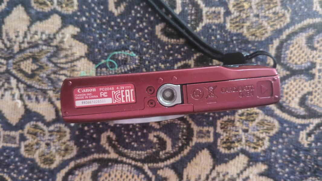 Camera 4