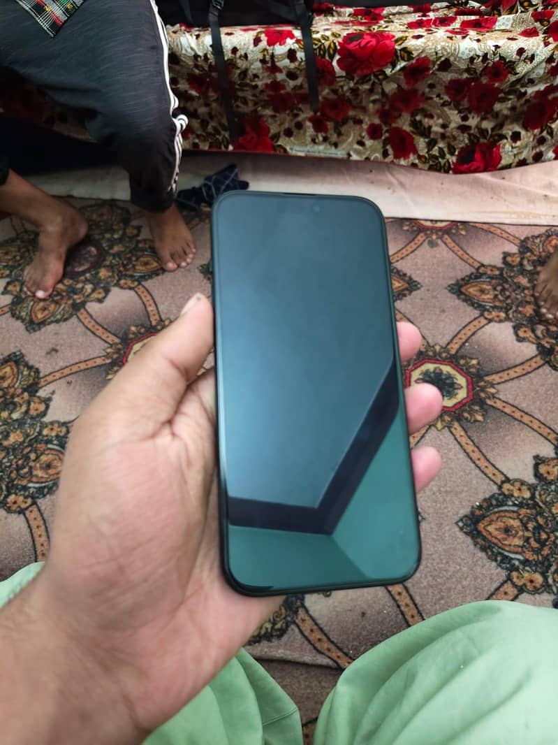 Iphone 16 pro max 1