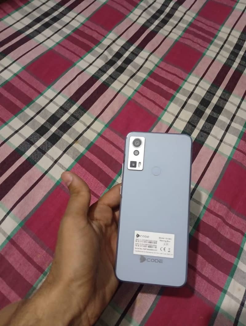 Dcode Bold 2 5