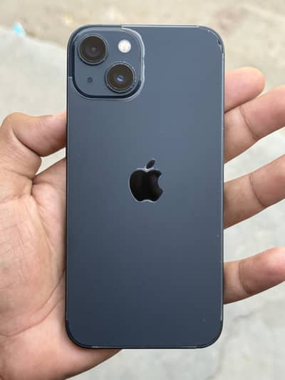 Apple iPhone 13