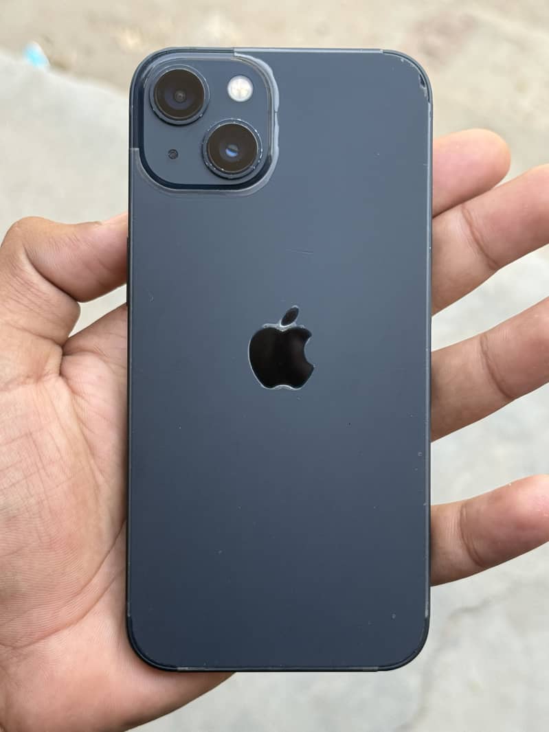 Apple iPhone 13 0