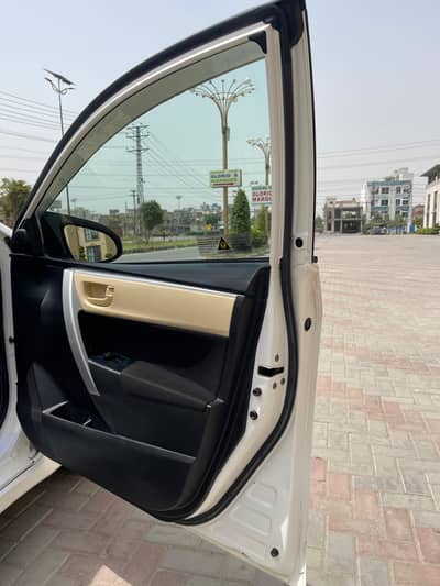 Toyota Altis Grande 2019