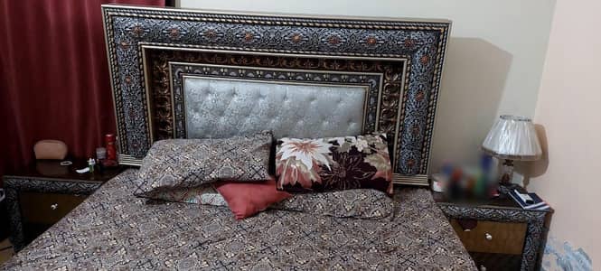 Slightly Used, Bed  Set along with Cupboard and Showcase