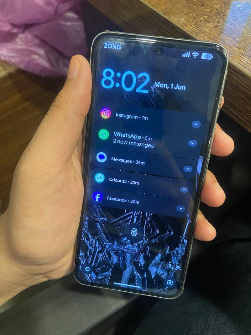 Google Pixel 8 3