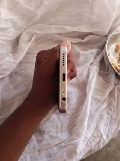 Itel City 100