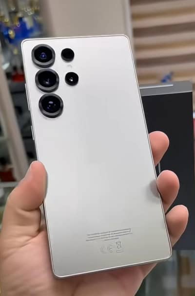 Samsung Mobile S25 Ultra