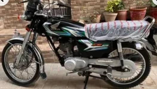 Honda 125cc black