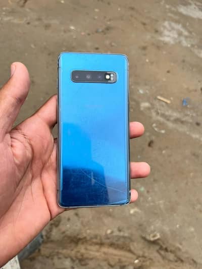 Samsung Mobile S10 minor shade