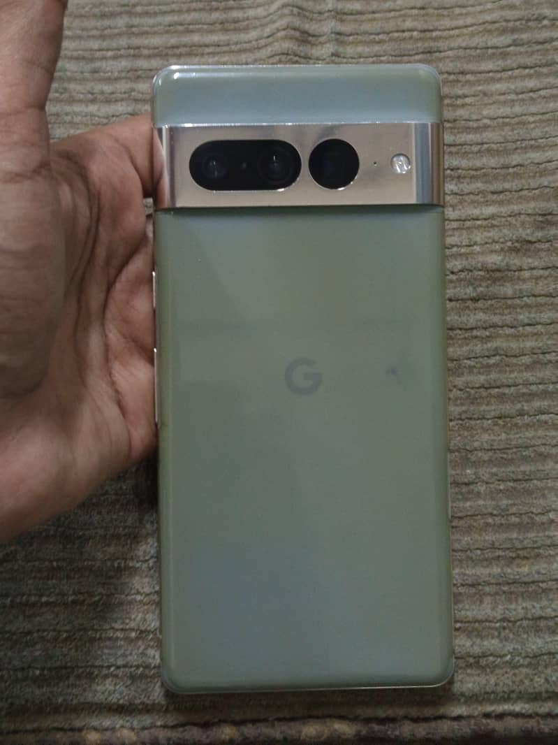 Google Pixel 7 Pro 4