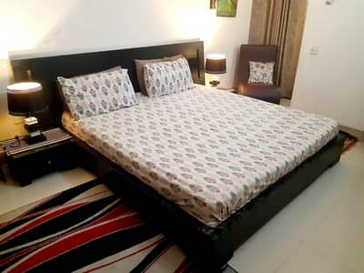 Habit bed set with dressing