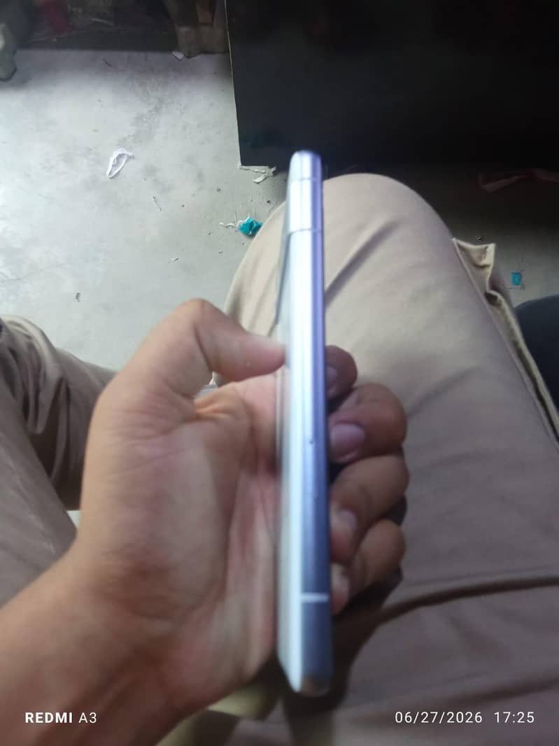 Google Pixel 7a 3