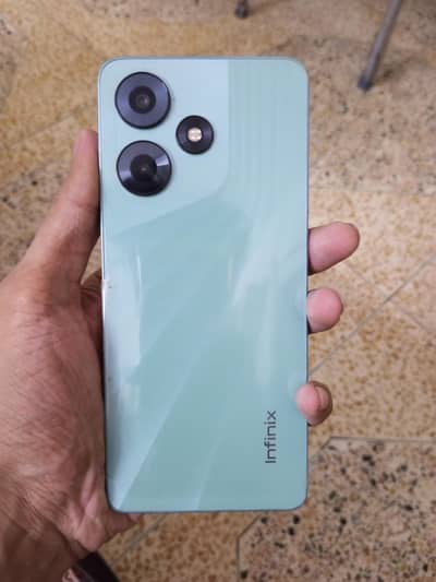 Infinix Hot 30
