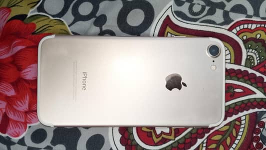 Apple iPhone 7