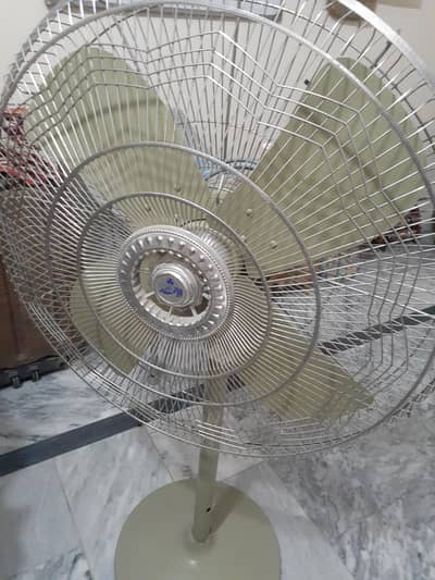 al ahmmad pedestal fan