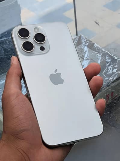 15 Pro Max 256GB pta Approved 99% Health 88 cycles 10/10 only phone
