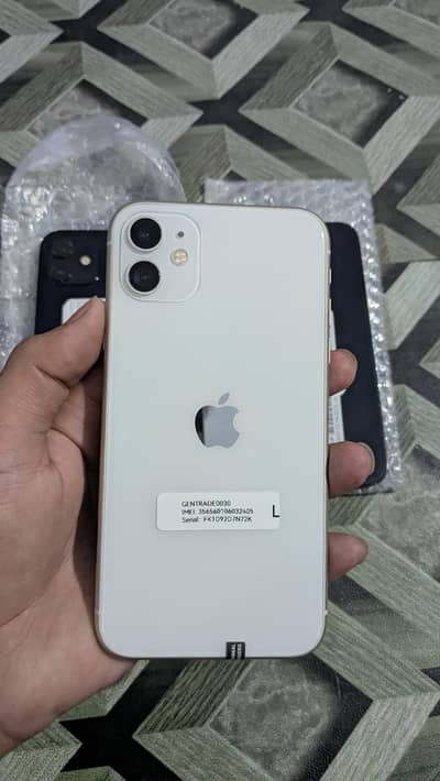 Apple iPhone 11 (Brand new Kit)