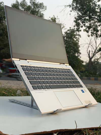 Hp 830 G8 Core i5 11th Gen 16gb ram | Touch 360 laptop