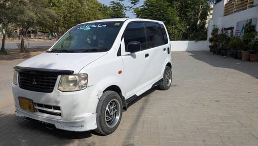 Mitsubishi Ek Wagon 2011