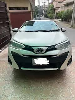 Toyota YARIS 1.5 PUSH START FULL OPTION