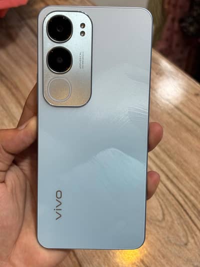 Vivo Y19s