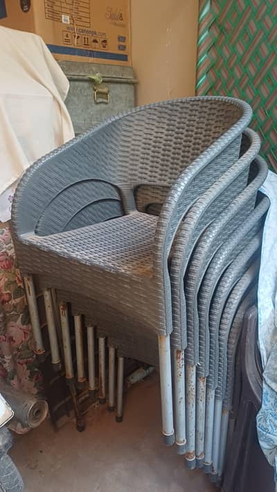 Plastic Chairs for sale