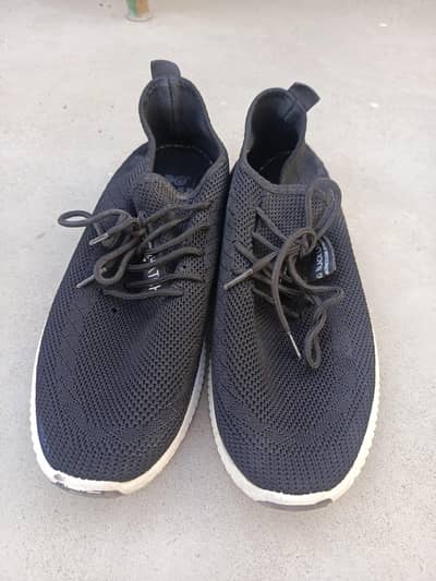 3 pairs of shoes for sale