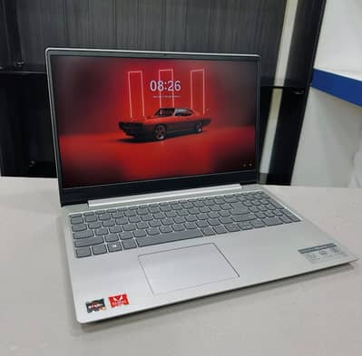 Lenovo Ideapad 15  330s  Ryzen 3   8/128GB  |  1 GB Dedicated Graphics