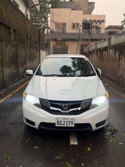 Honda city i-VTEC prosmatec 2019 model