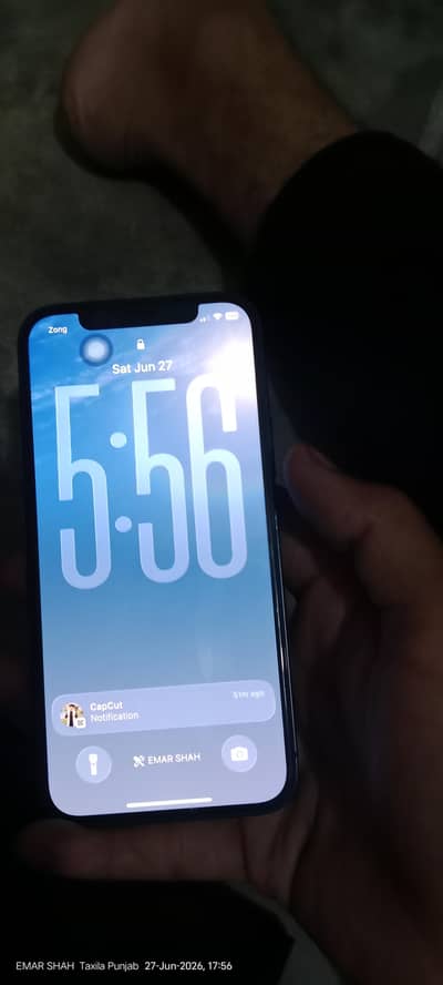 Apple iPhone 12