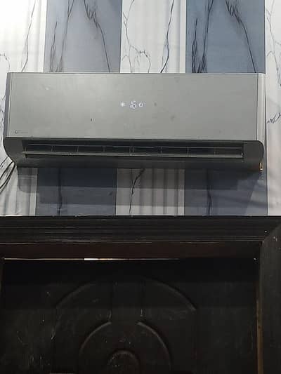 one ton Ac for sale in good condition