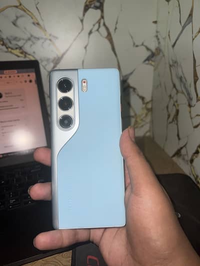 Tecno CAMON 40 Pro