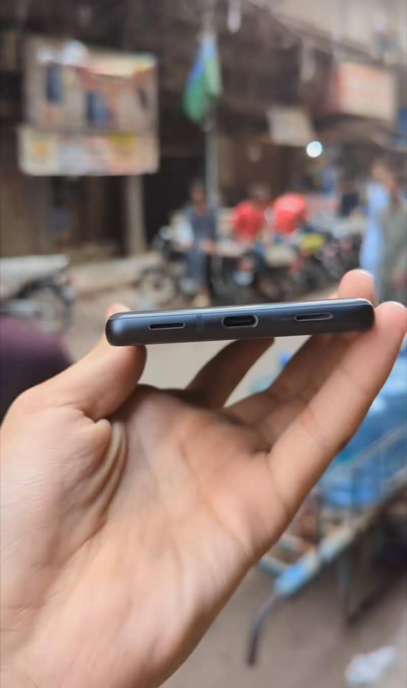 Google Pixel 7a 1