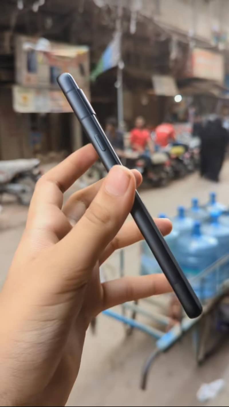 Google Pixel 7a 2