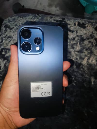 OPPO Reno 15