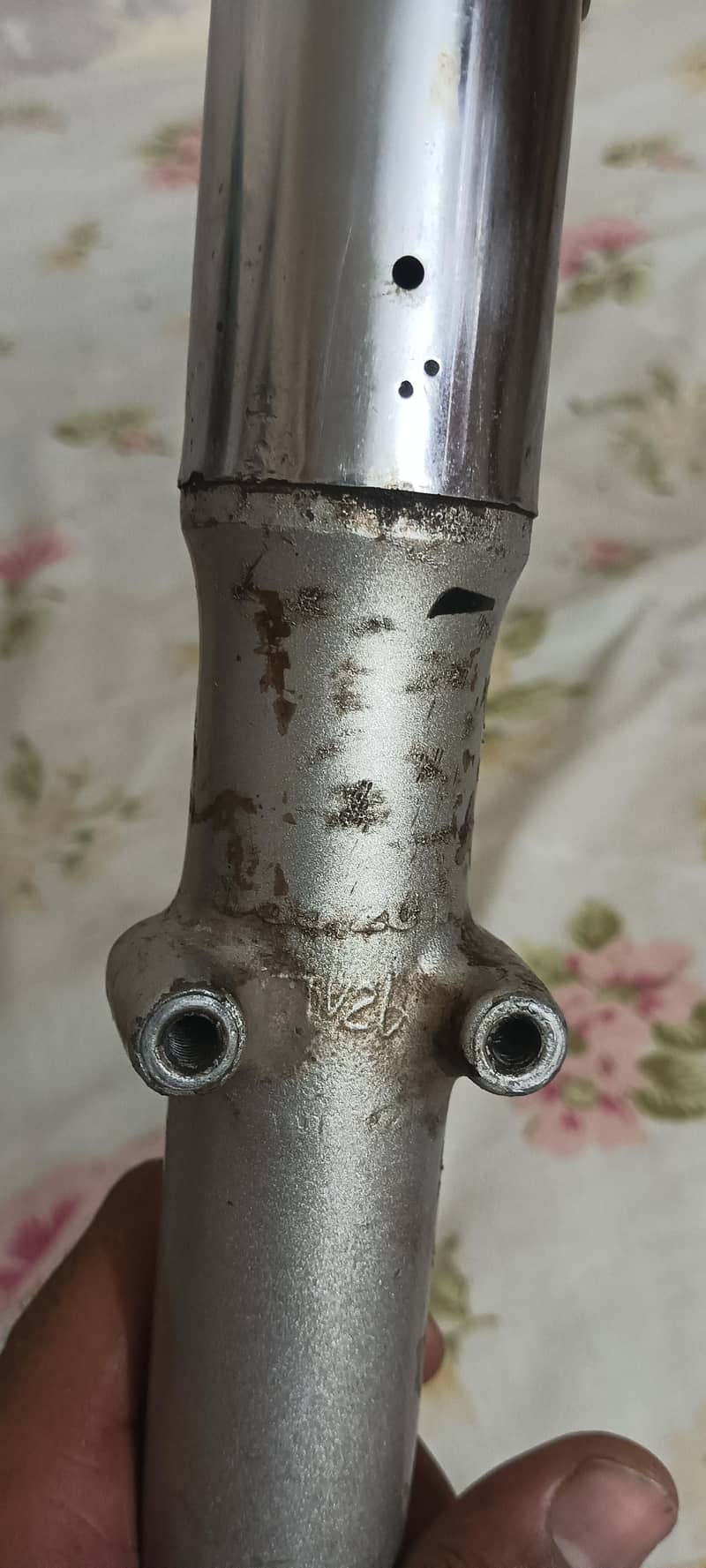 CD 70 front shocks 2