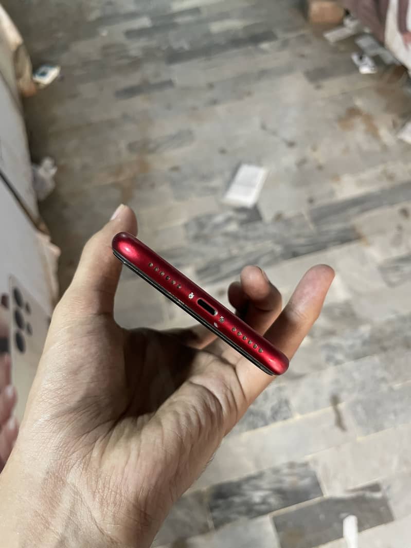 Apple iPhone 11 2