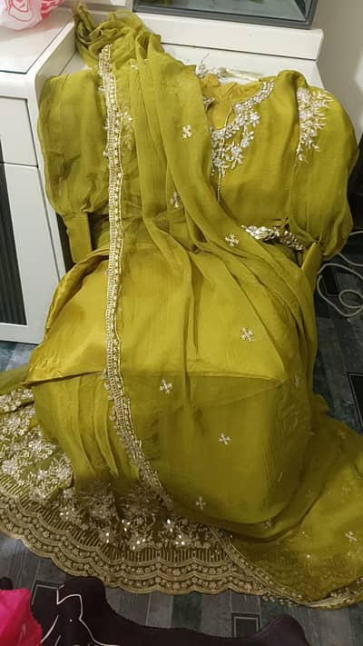 Maxi frock with belt