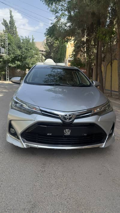 Toyota Corolla Altis Grande CVT-i 1.8 2018
