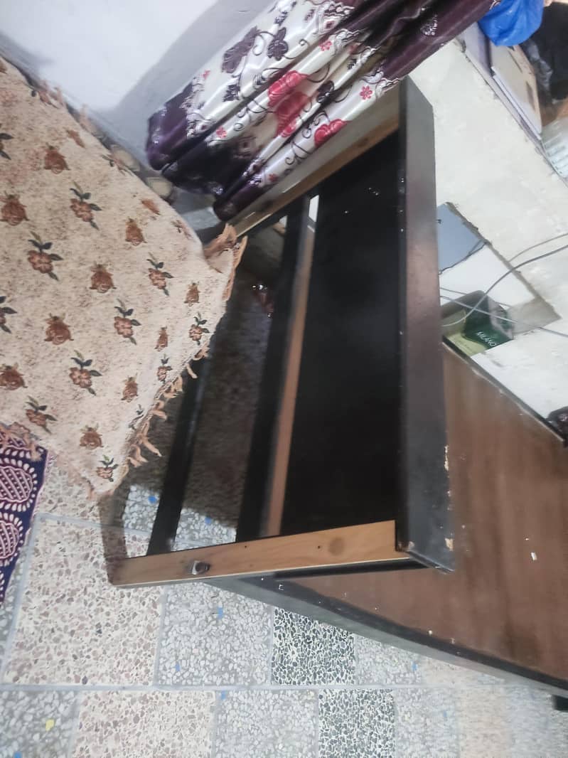 single bed 4
