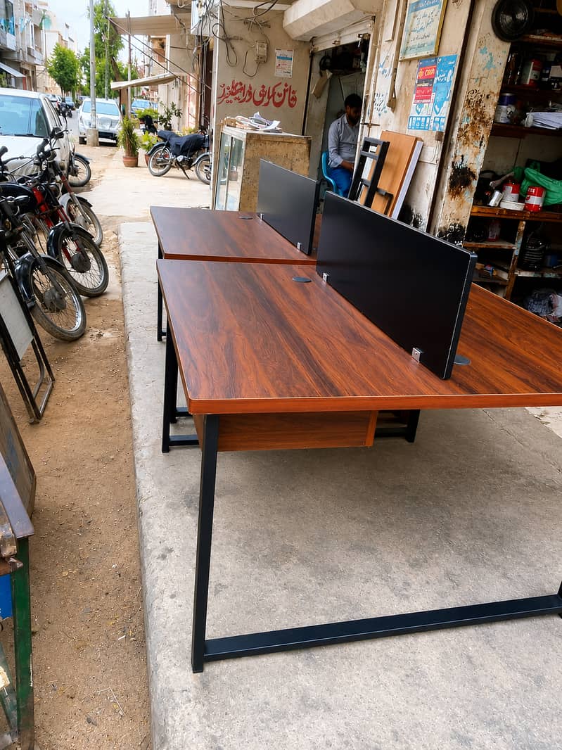 computer table / workstation / laptop table / study table 2