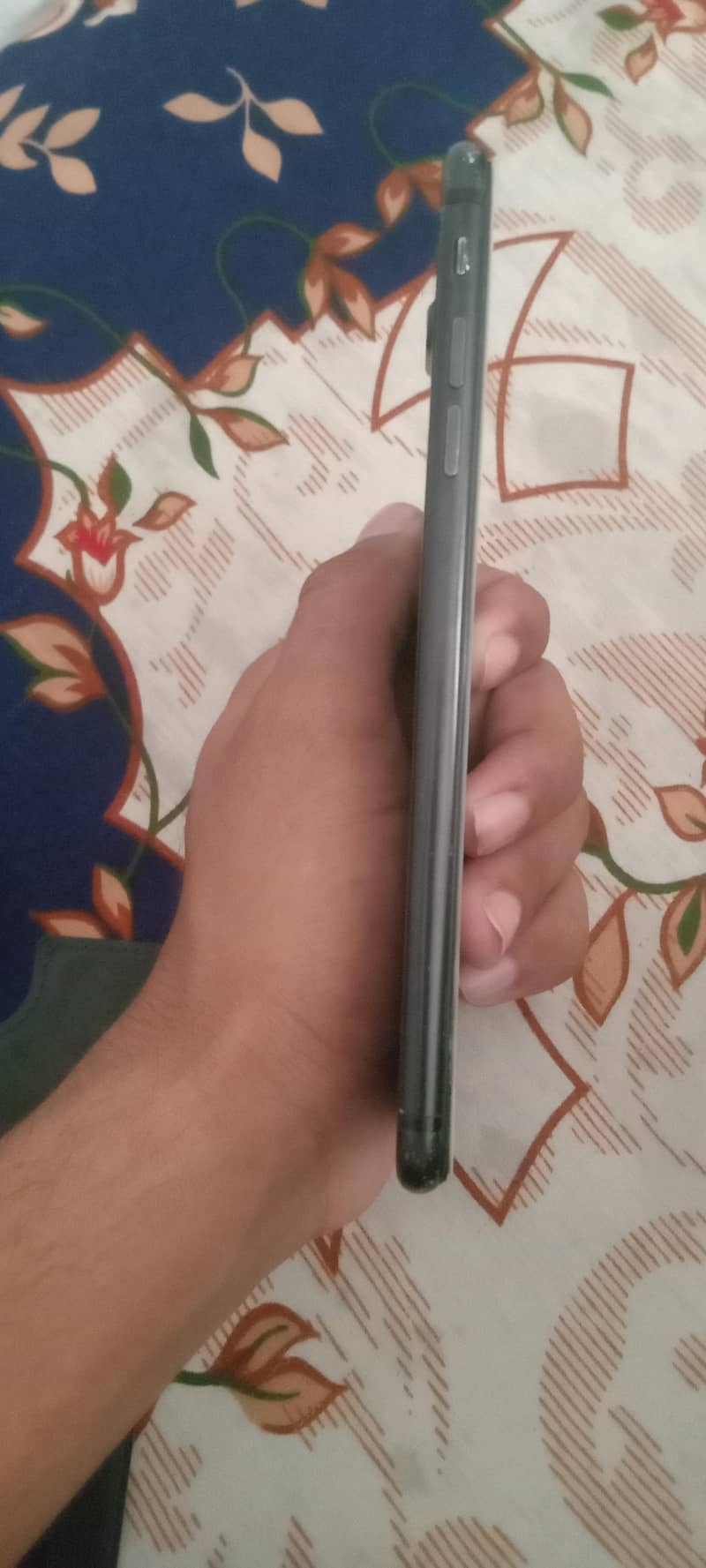 Apple iPhone 7 Plus 3