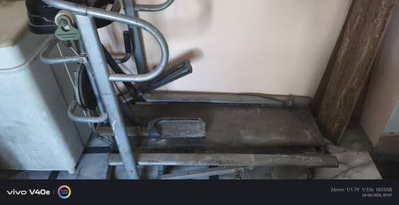 treadmill exercise machine